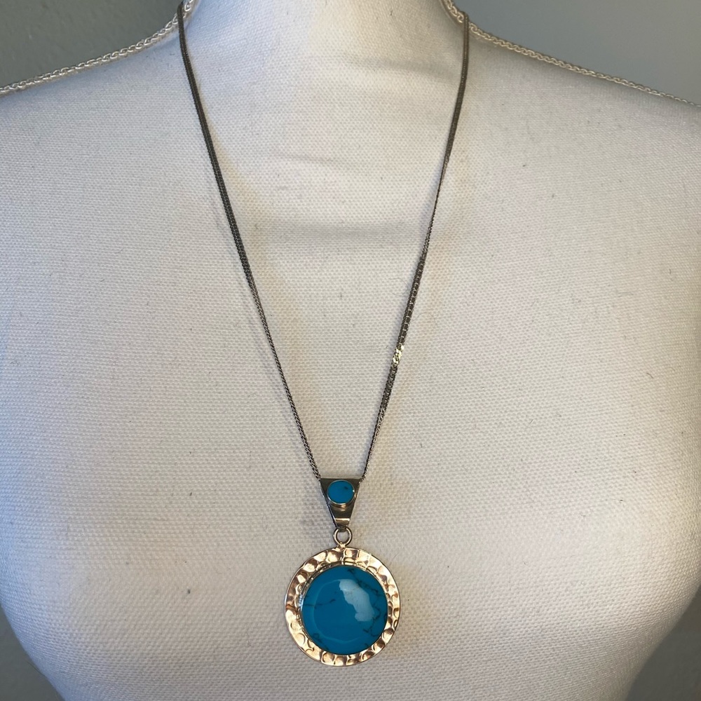 Turquoise and sterling silver pendant necklace